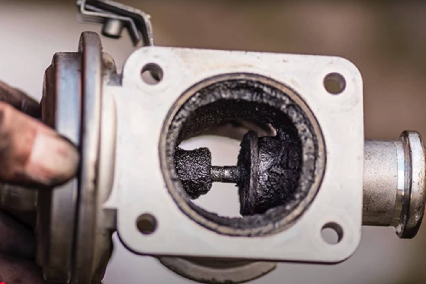 How to Clean an EGR Valve: Step by Step Guide and Tools AxleAddict